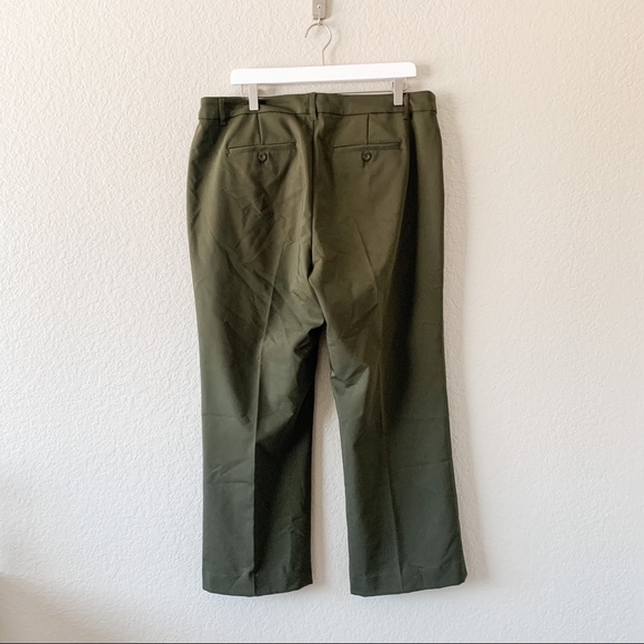 Christopher & Banks Short Army Green Slack Pant 14 - Picture 3 of 7